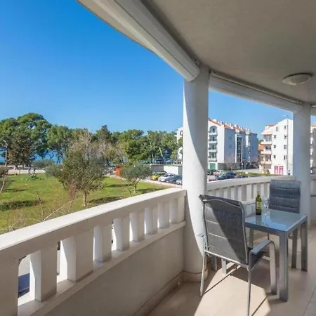 Apartment Apartman Elizabetta Makarska