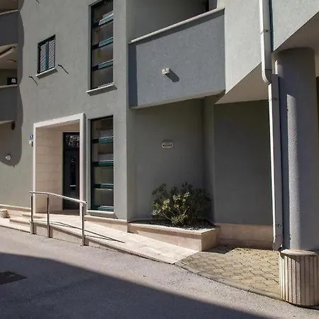 Apartman Elizabetta Apartment *