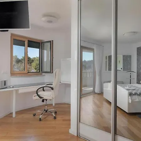 Apartment Apartman Elizabetta *